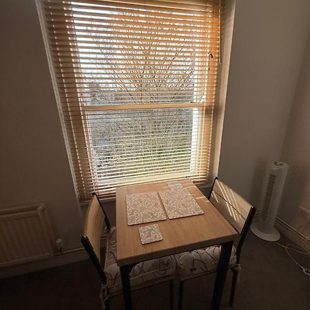 Cosy Victorian Guest Room ロンドン エクステリア 写真